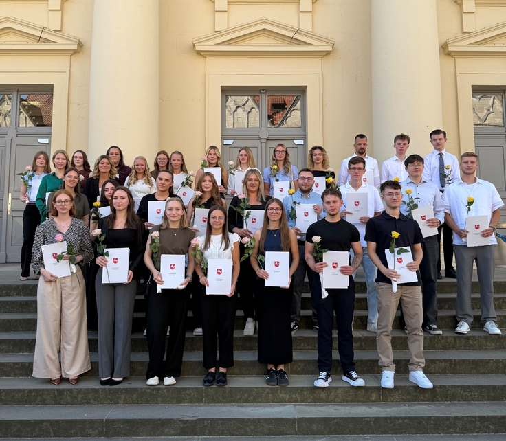 Bild der Justizsekretäranwärter_innen des Einstellungsjahrgangs 2026