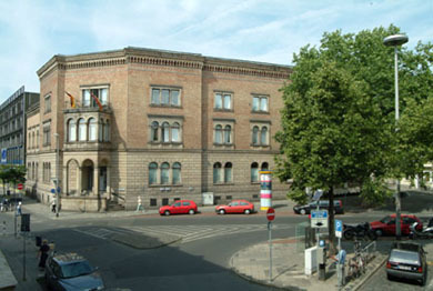 Foto des Gerichtsgebäudes Bankplatz 6