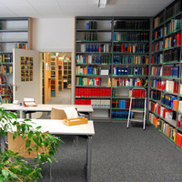 Foto der Innenansicht der Bibliothek im Gebäude Bankplatz in Braunschweig